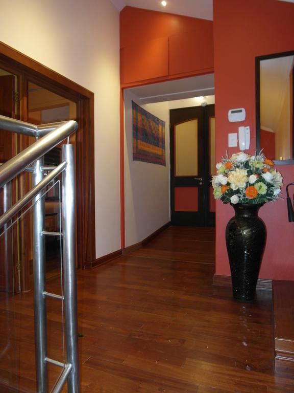 Red Square Home Pretoria-Noord エクステリア 写真