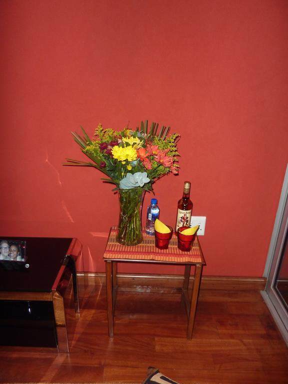 Red Square Home Pretoria-Noord エクステリア 写真