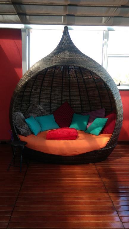 Red Square Home Pretoria-Noord エクステリア 写真