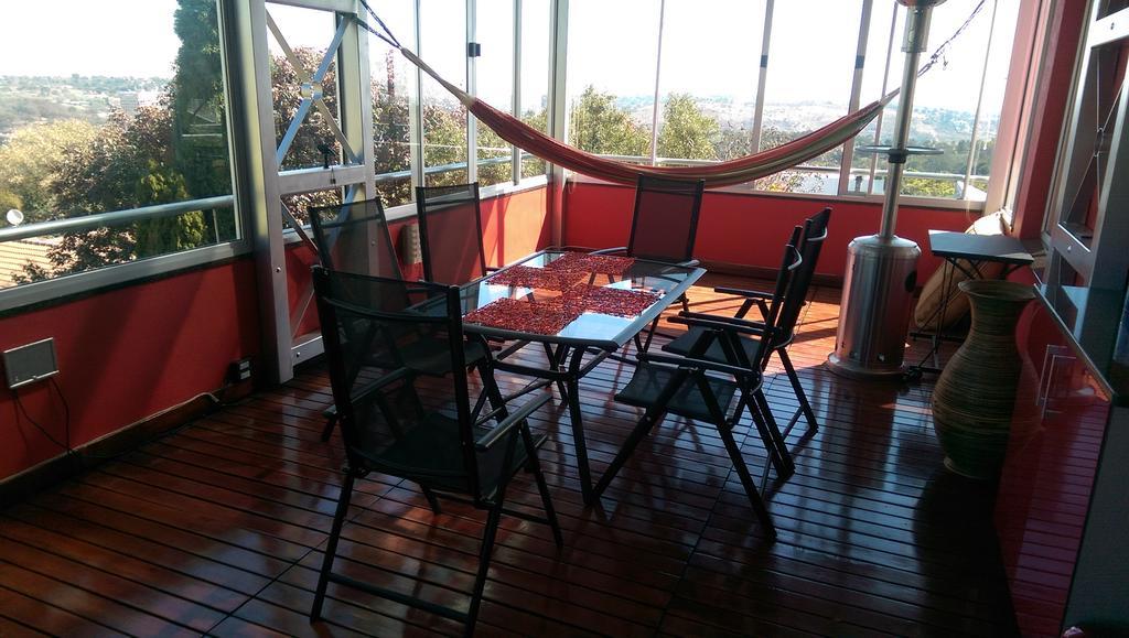 Red Square Home Pretoria-Noord エクステリア 写真