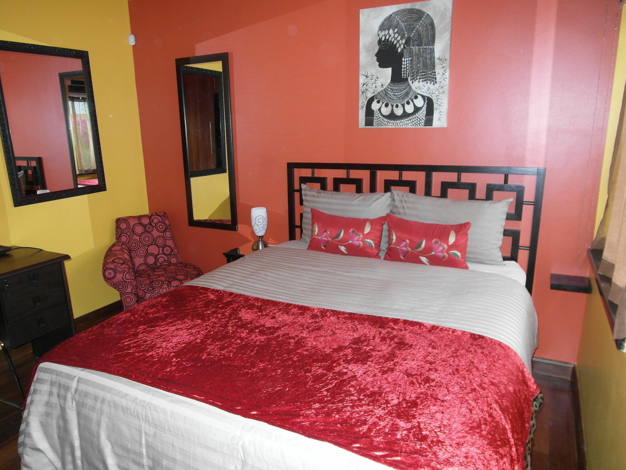 Red Square Home Pretoria-Noord エクステリア 写真