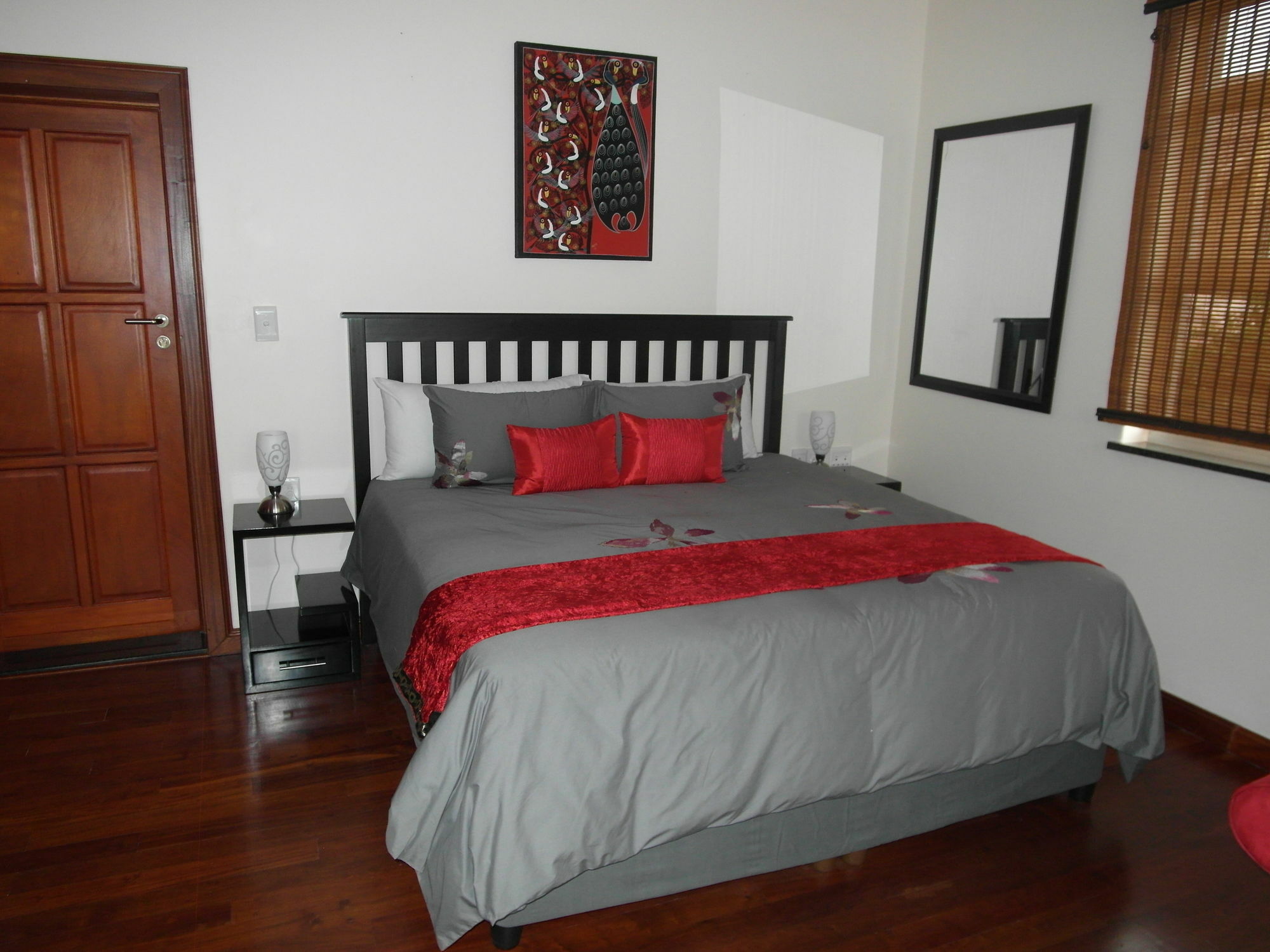 Red Square Home Pretoria-Noord エクステリア 写真