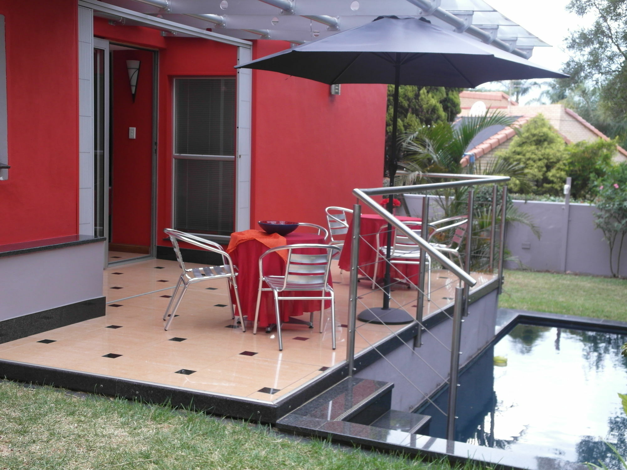 Red Square Home Pretoria-Noord エクステリア 写真